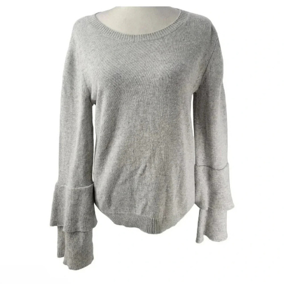 Sweaters - J Crew Mercantile Tier Sleeve Sweater size XL